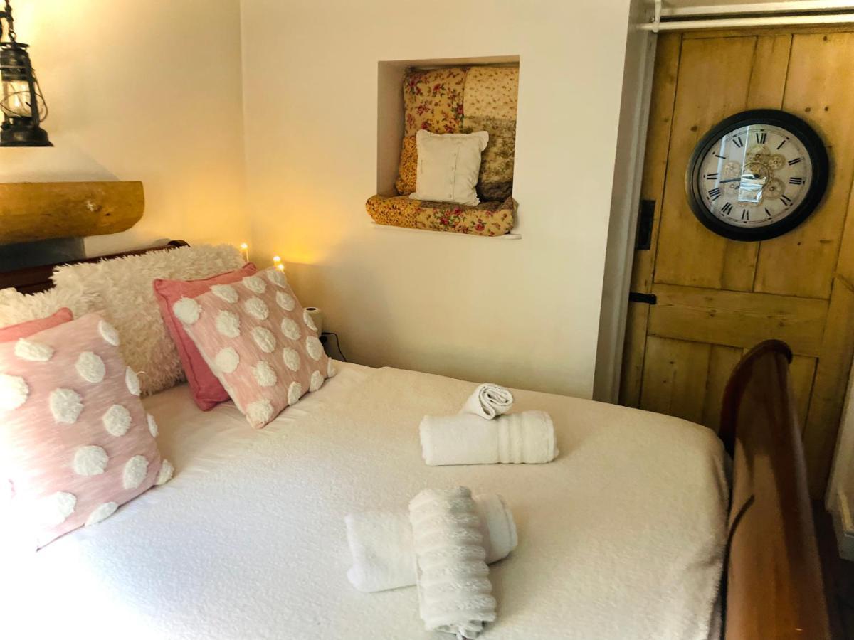 The Beehive, Ground Floor Apartment In Norfolk, No Shared Amenities Downham Market Exterior photo
